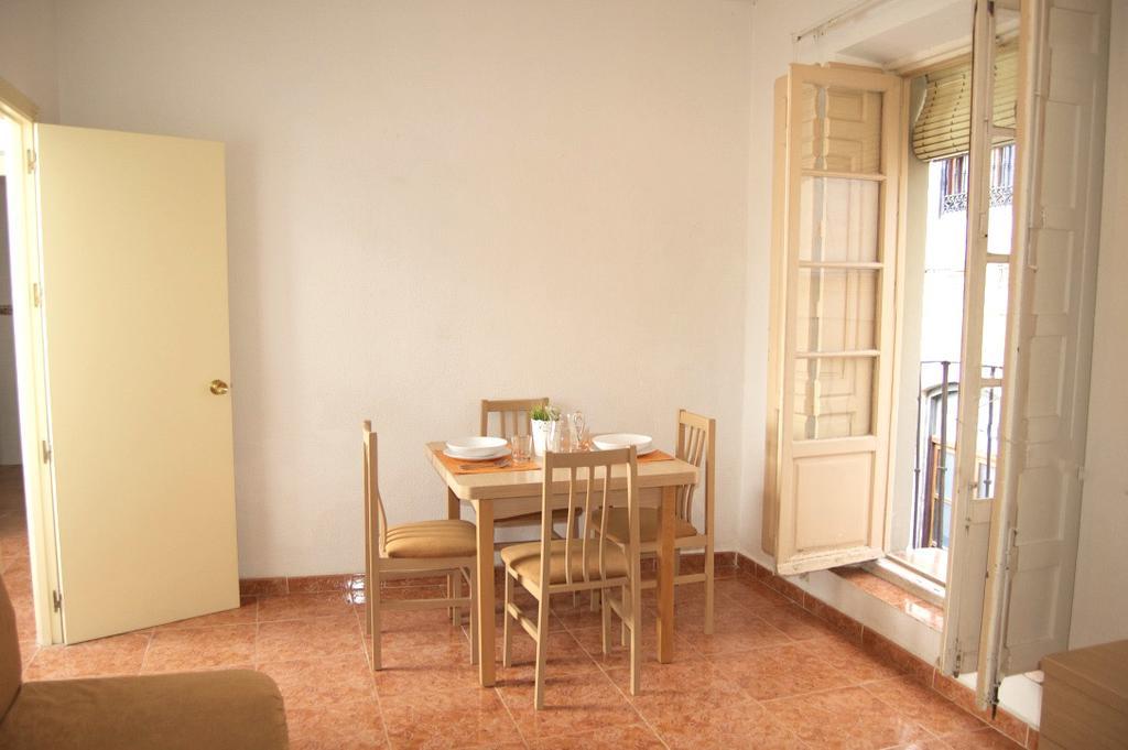 Ballesteros Apartament *